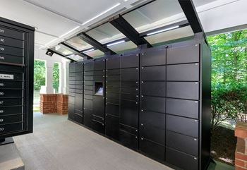 Convenient 24/7 access package lockers